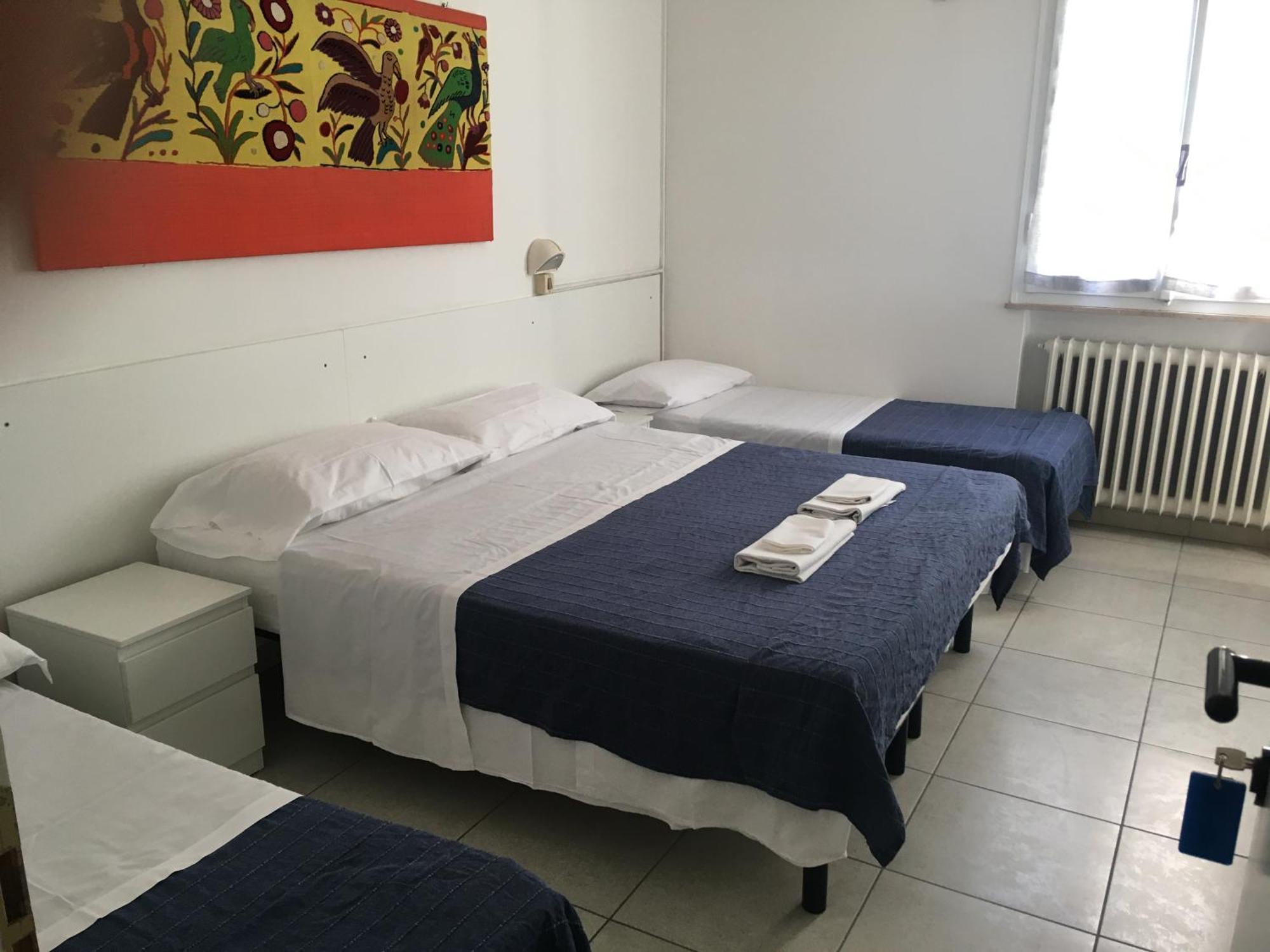 Hotel Maddalena Марина ди Равена Стая снимка