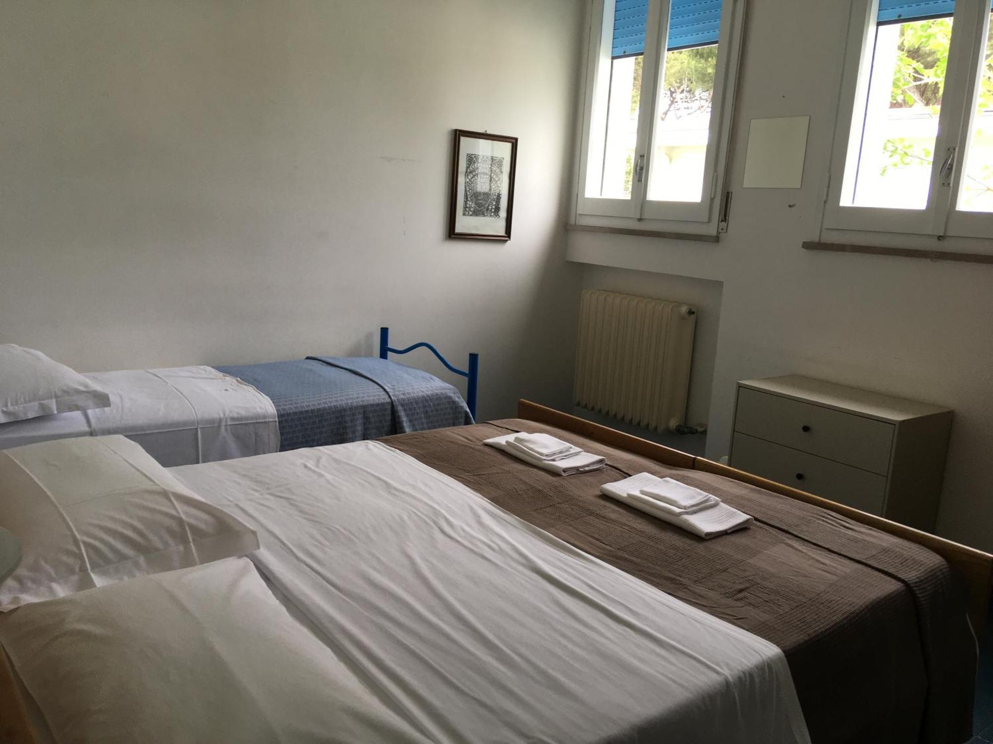 Hotel Maddalena Марина ди Равена Екстериор снимка