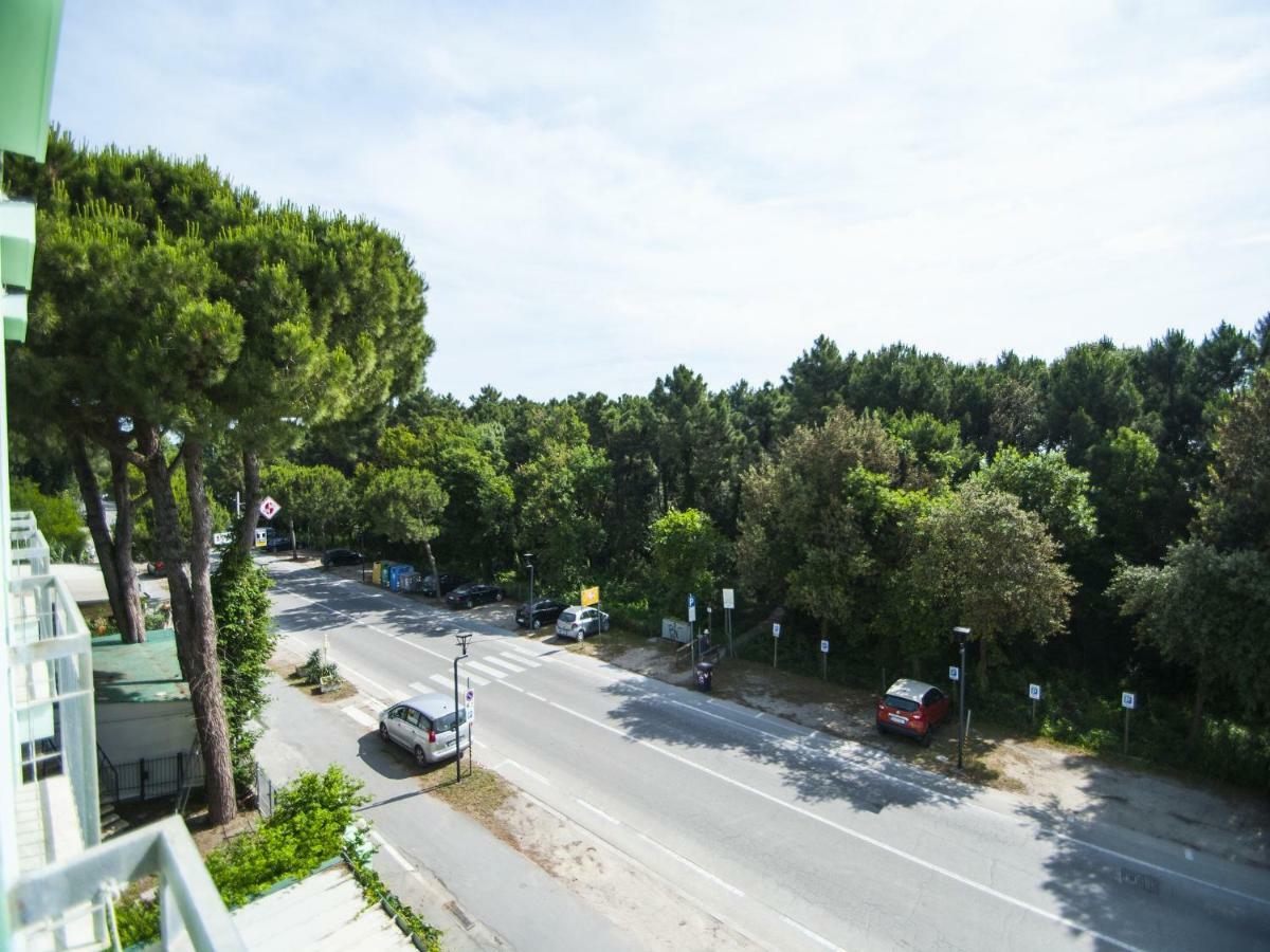 Hotel Maddalena Марина ди Равена Екстериор снимка